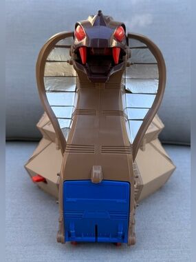 Vintage 1984 Tomy Starriors Armored Battle Station Playset